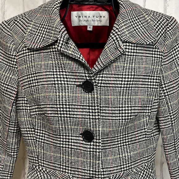 Trina Turk Blazer Plaid Wool Blend Cropped Fully Lined 3/4 Sleeve 3-Button - Picture 2 of 12